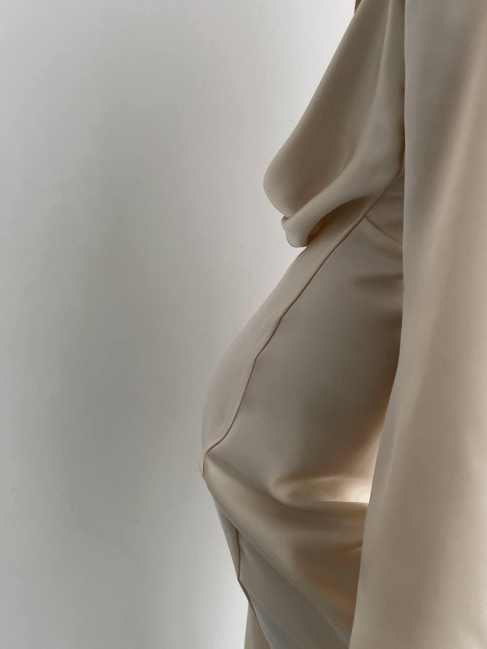 Zarif İpek Maxi Elbise