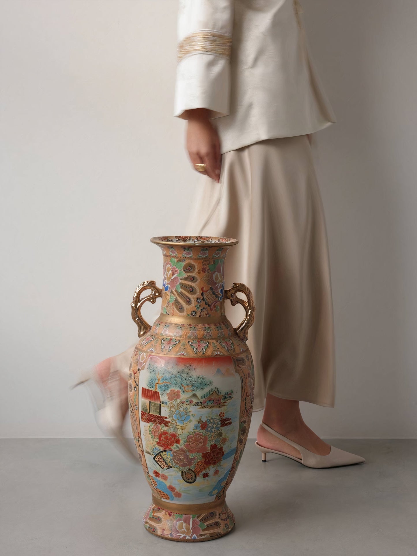 Fildişi Zarafet Kimono