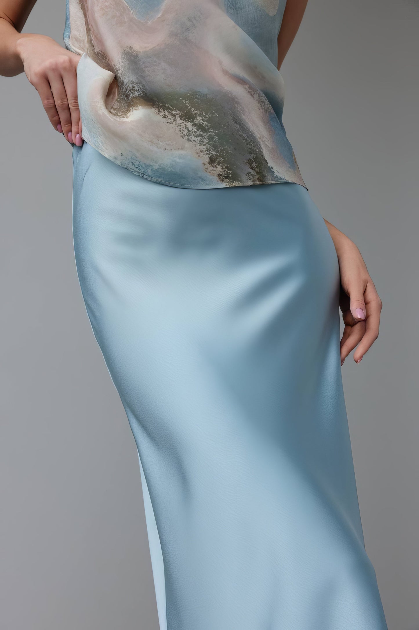 Gök Mavisi Saten Verev Etek