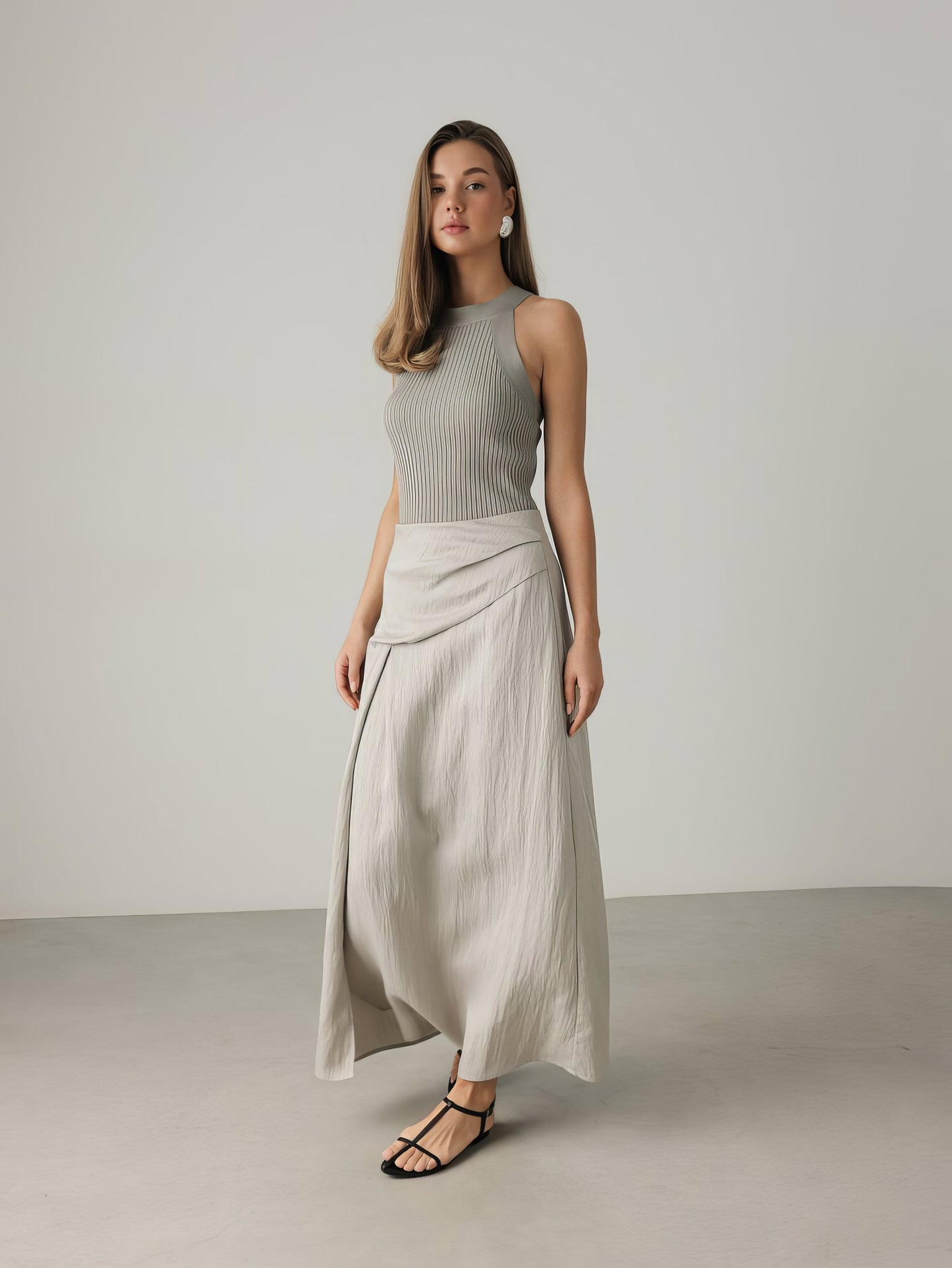 Dökümlü Detaylı Siyah Atlet