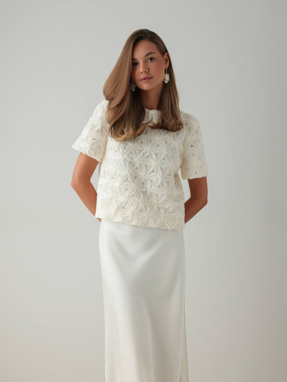 Akışkan Beyaz Düz Kesim Midi Etek