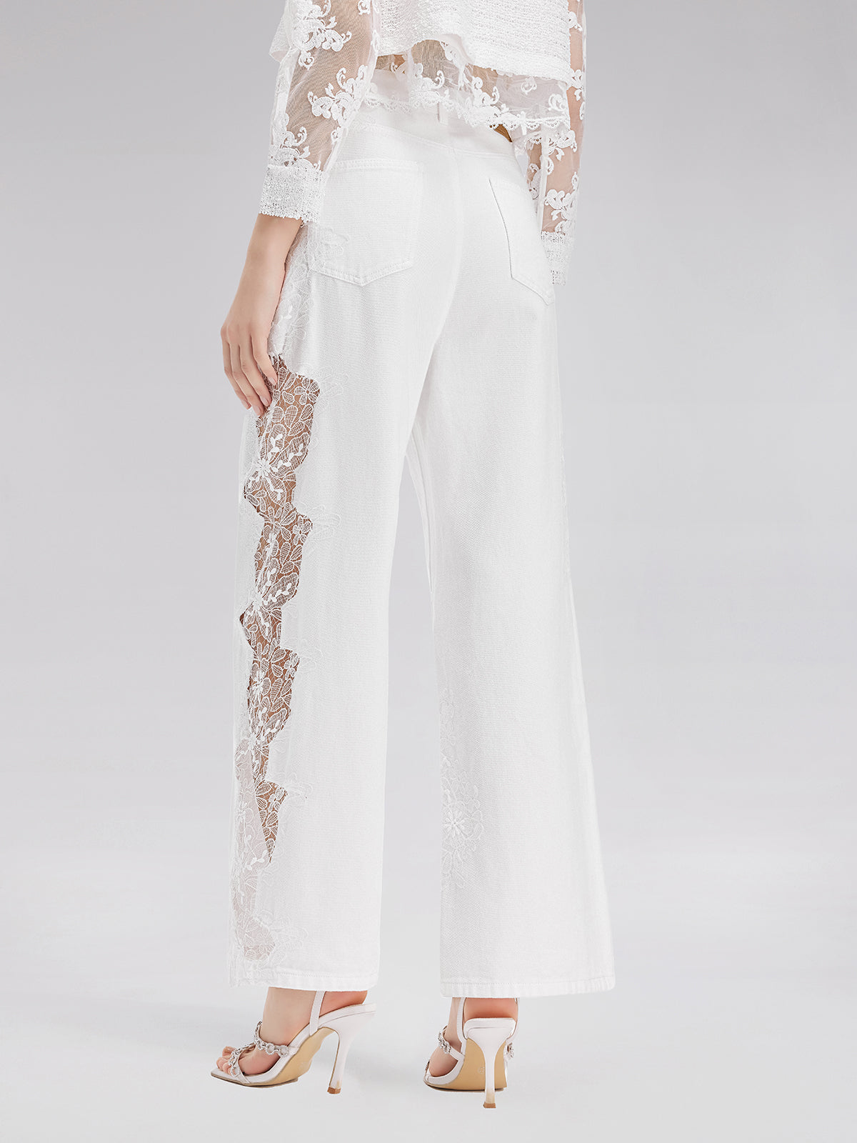 Dantel Nakış Parçalı Kot Pantolon