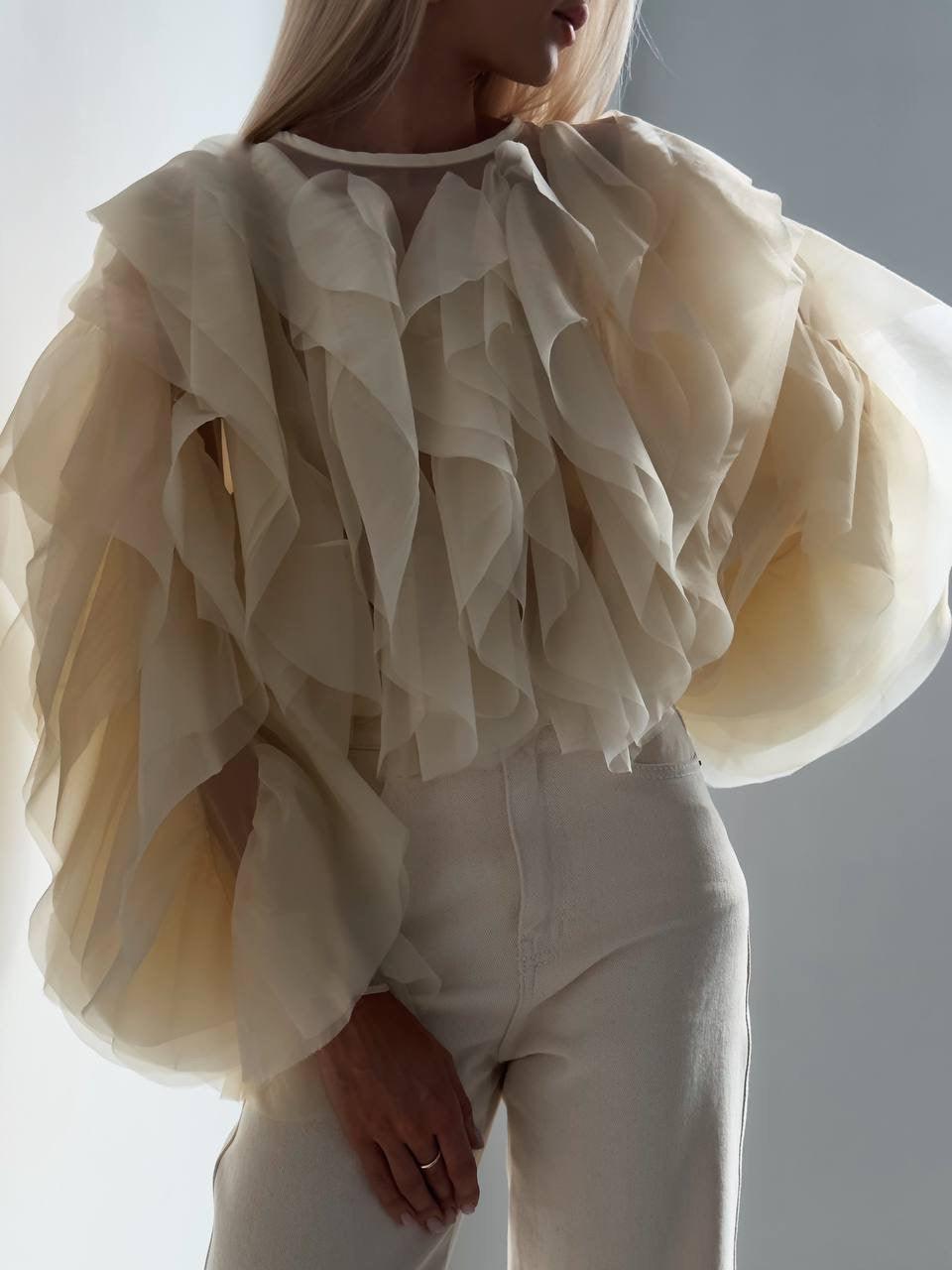 Zarif Fırfırlı Bluz