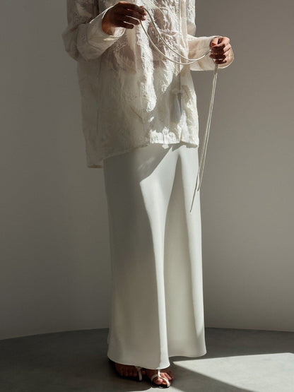 Beyaz Dantel Nakışlı Bluz