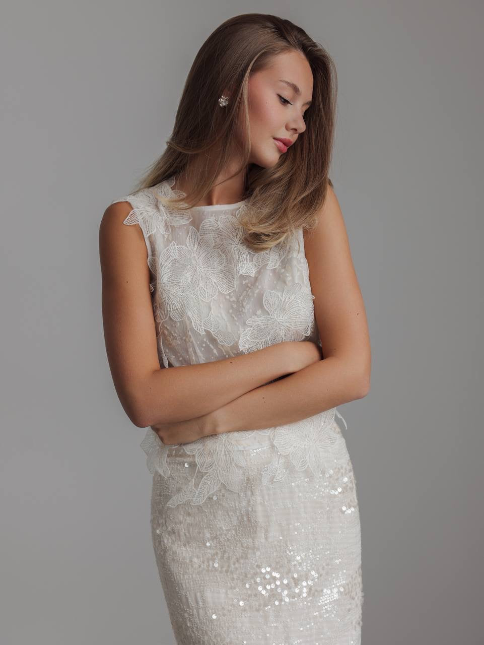 Zarif Nakışlı Dantel Bluz