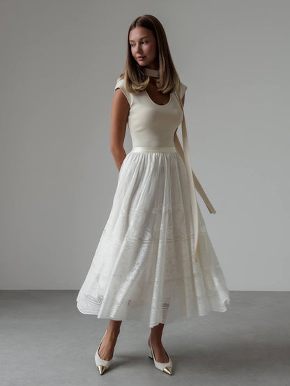 Bağlama Detaylı Krem Bluz