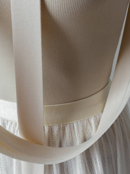 Bağlama Detaylı Krem Bluz