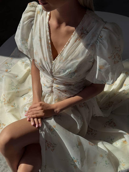 Zarif Çiçekli Midi Elbise