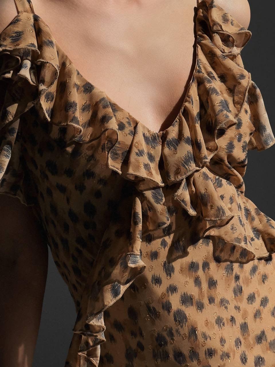 Zarif Leopar Desenli Maxi Elbise