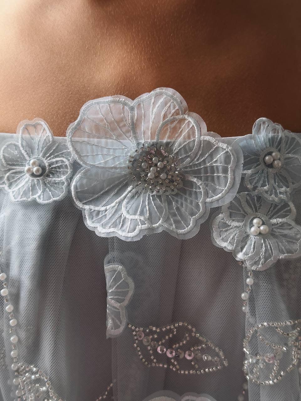 Zarif Çiçekli Mini Elbise