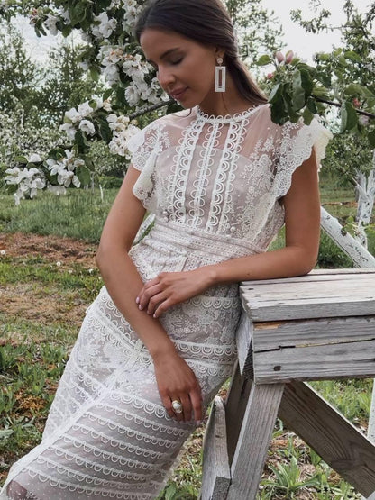 Zarif Dantel Midi Elbise