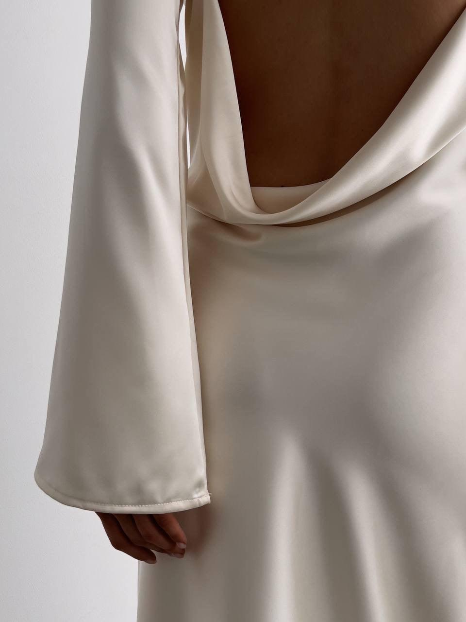 Zarif İpek Maxi Elbise