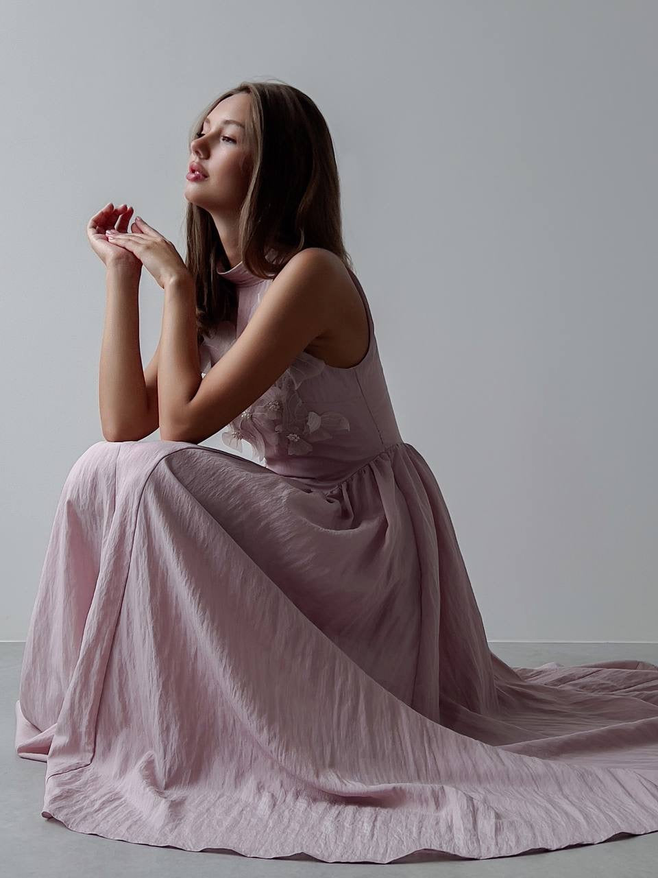 Lila Blossom Halter Elbise