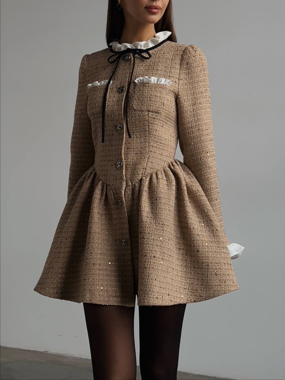 Fırfır Detaylı Düğmeli Tüvit Mini Elbise