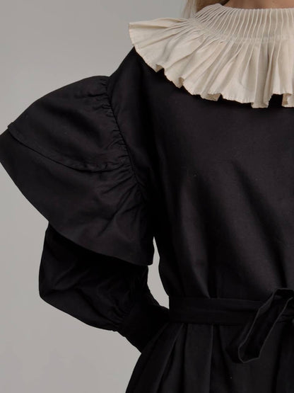 Bej Pile Yakalı Siyah Elbise