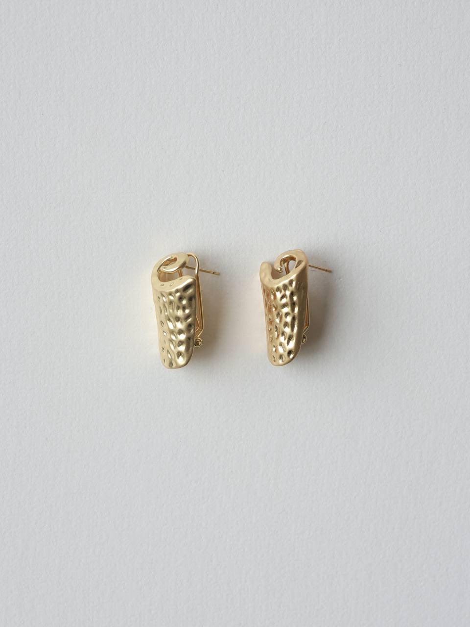 Altın Spiral Halka Küpe