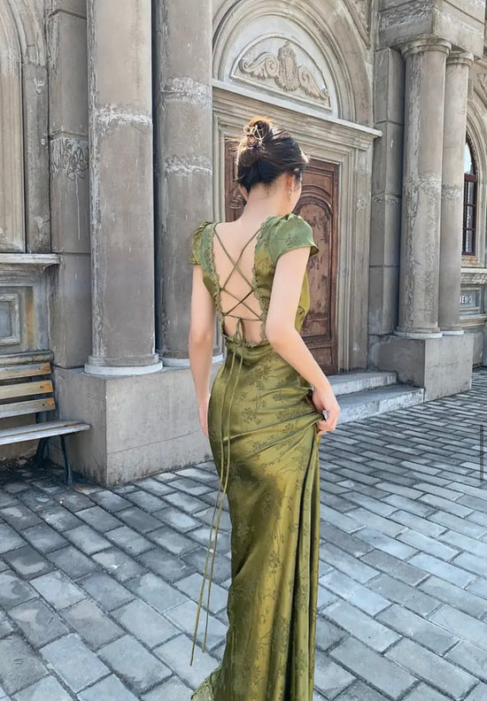 Elegant Green Satin French Vintage V-neck Sexy Backless Maxi Dress