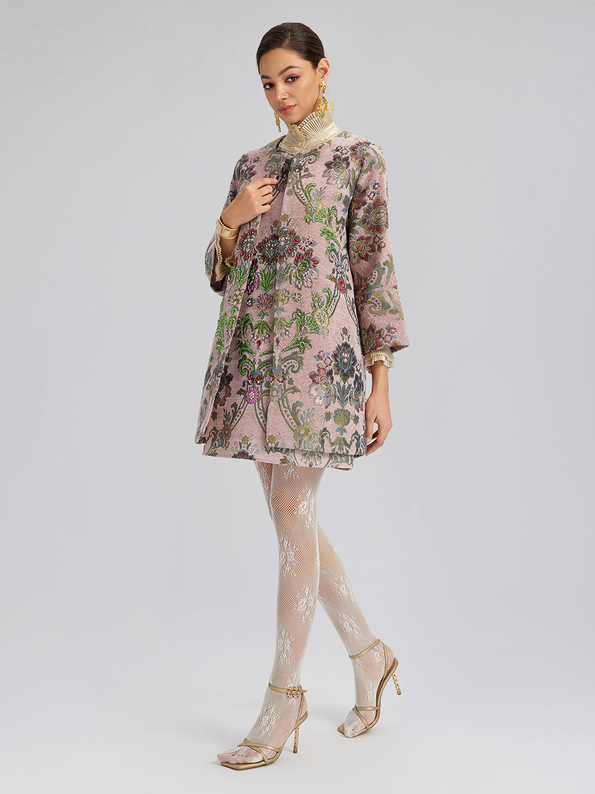 El İşlemeli Nakışlı İpek Dokulu Ceket