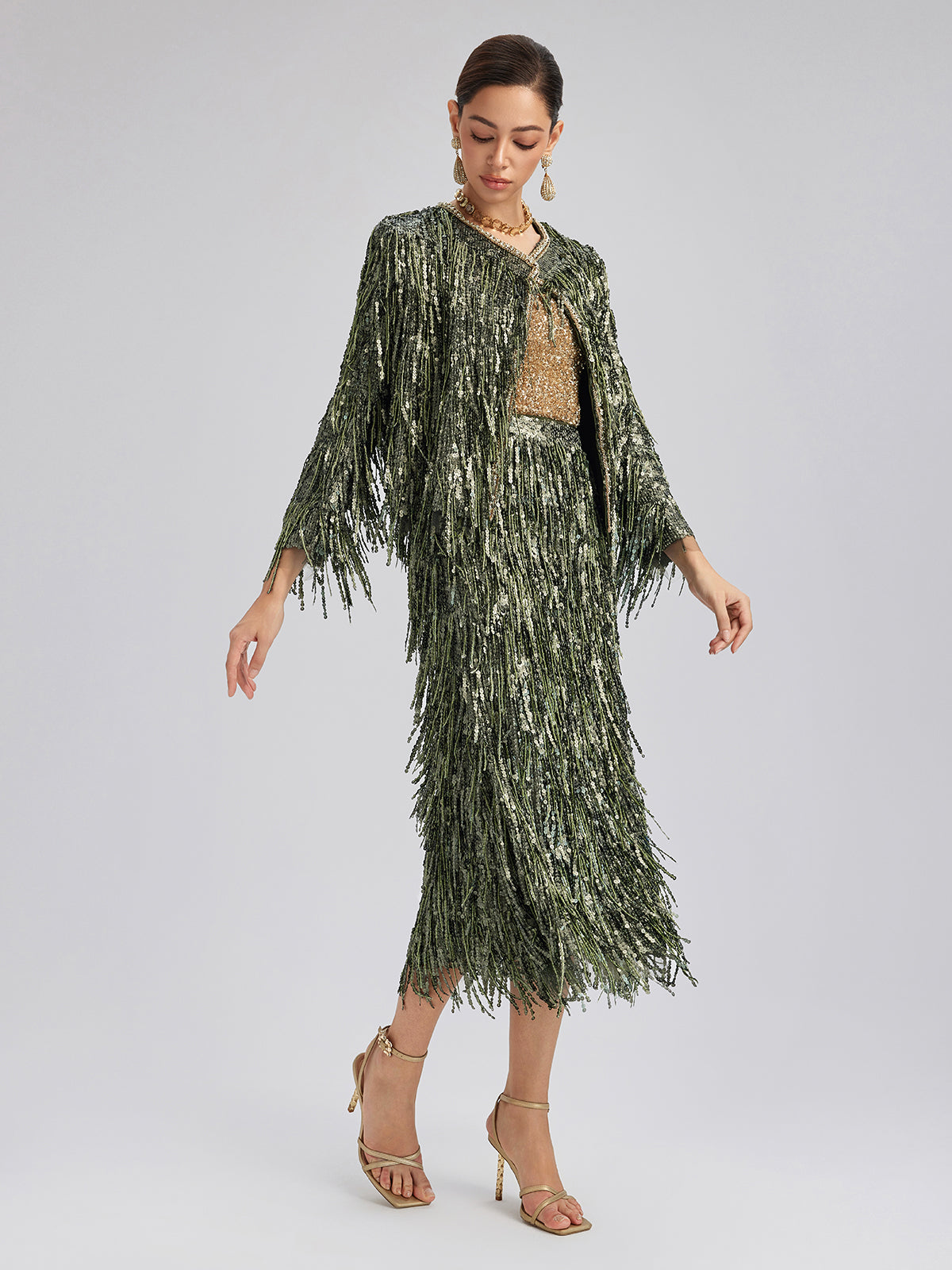 El Yapımı Pullu Püsküllü Taşlı Ceket