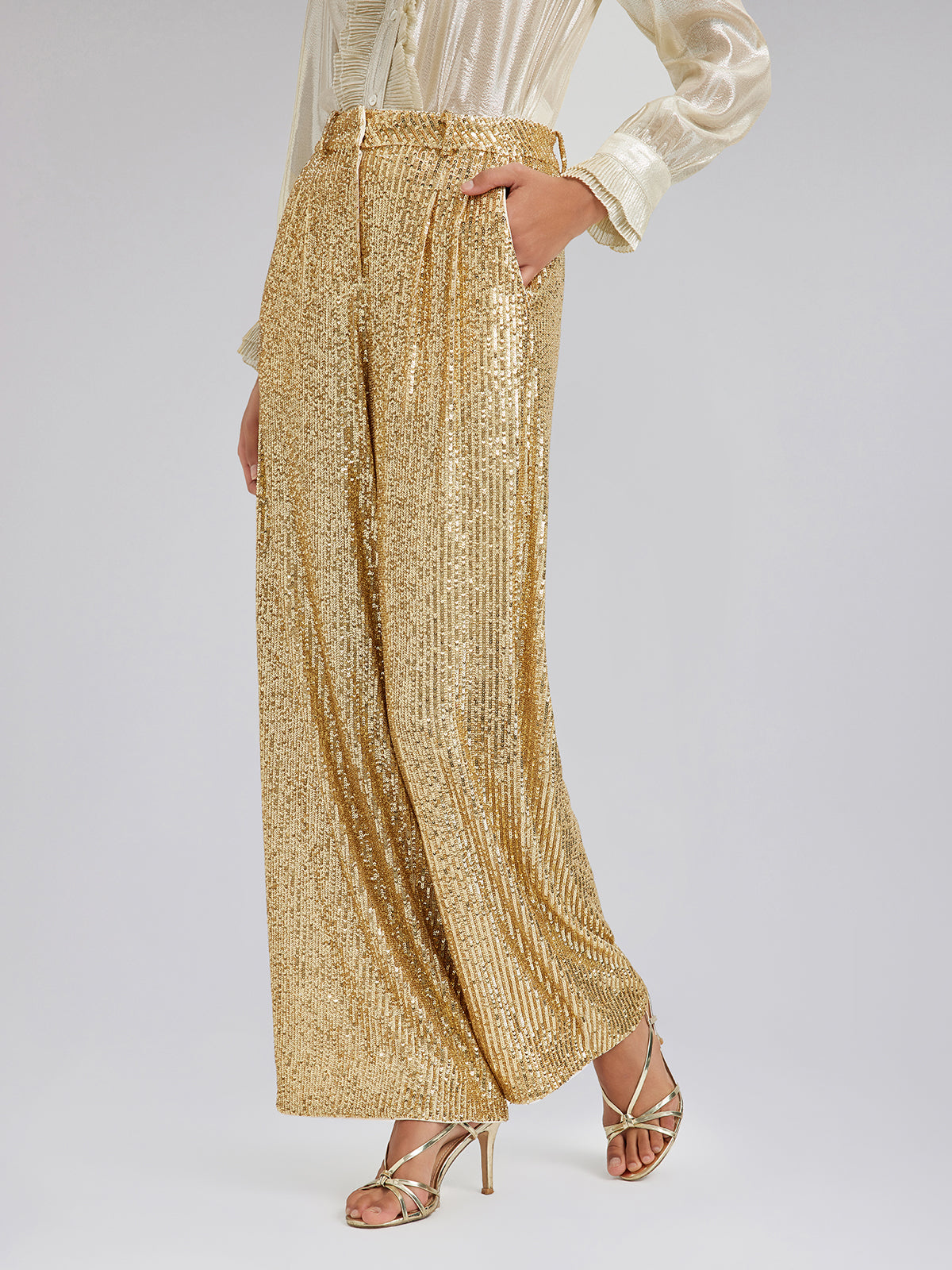 Sade Lüks Pullu Bol Paça Pantolon