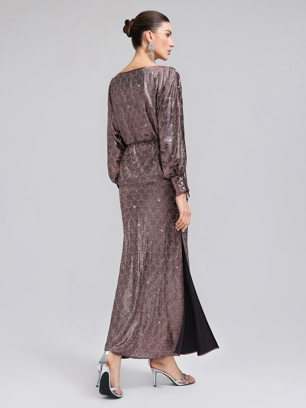 Yırtmaçlı Taşlı Balık Etek