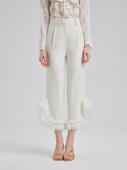 Katlı Fırfır Uçlu Havuç Pantolon