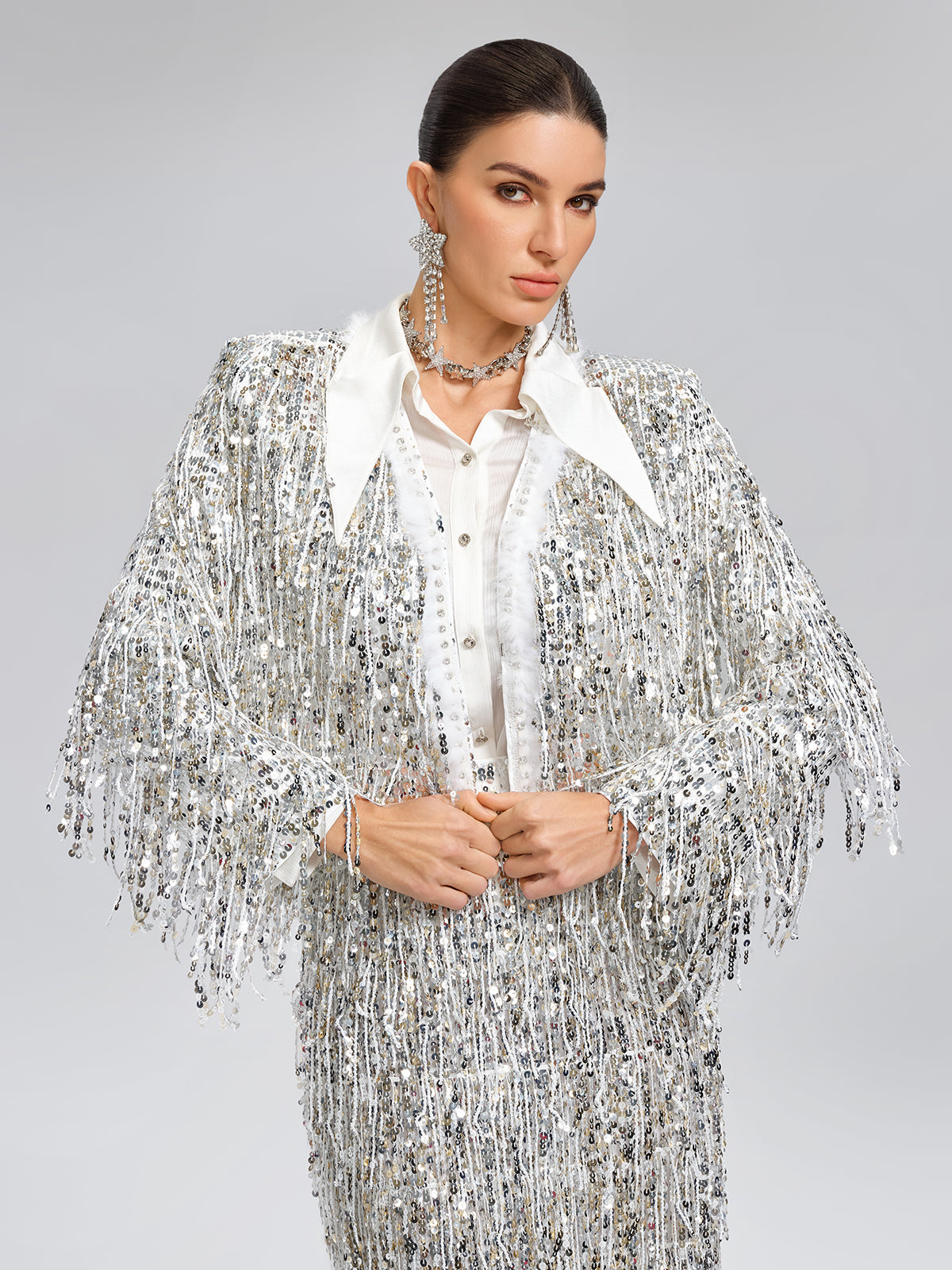 Pullu Boncuklu Püsküllü Kısa Ceket