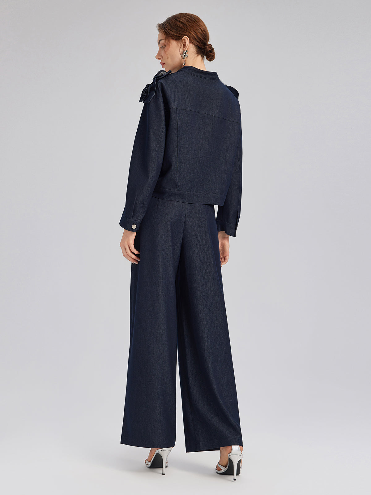 El Yapımı 3 Boyutlu Çiçekli Ceket