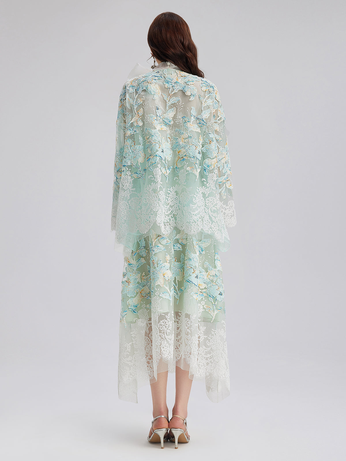 Dantel Pencereli Etek