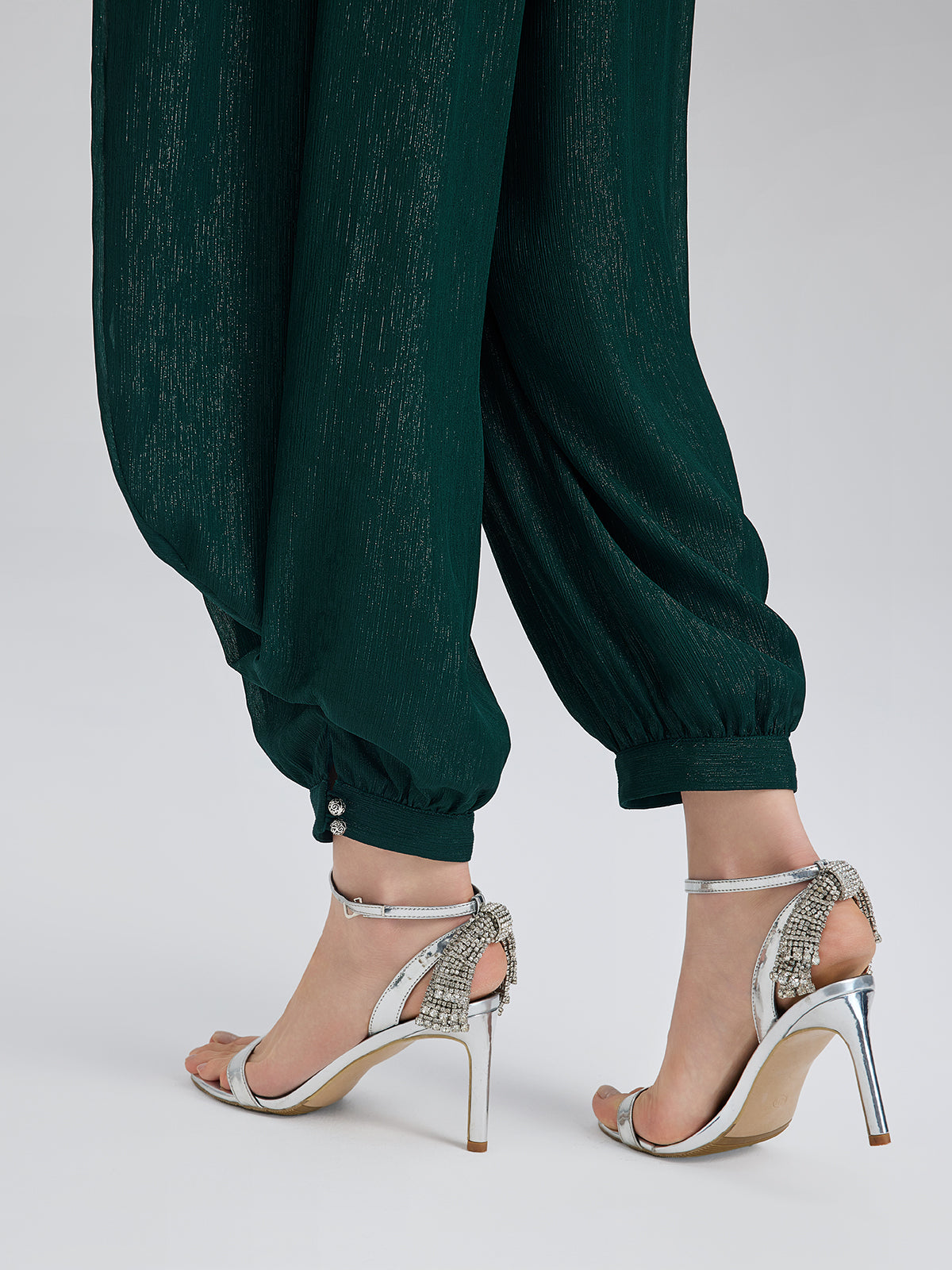 Gümüş İplikli Şifon Büzgülü Havuç Pantolon