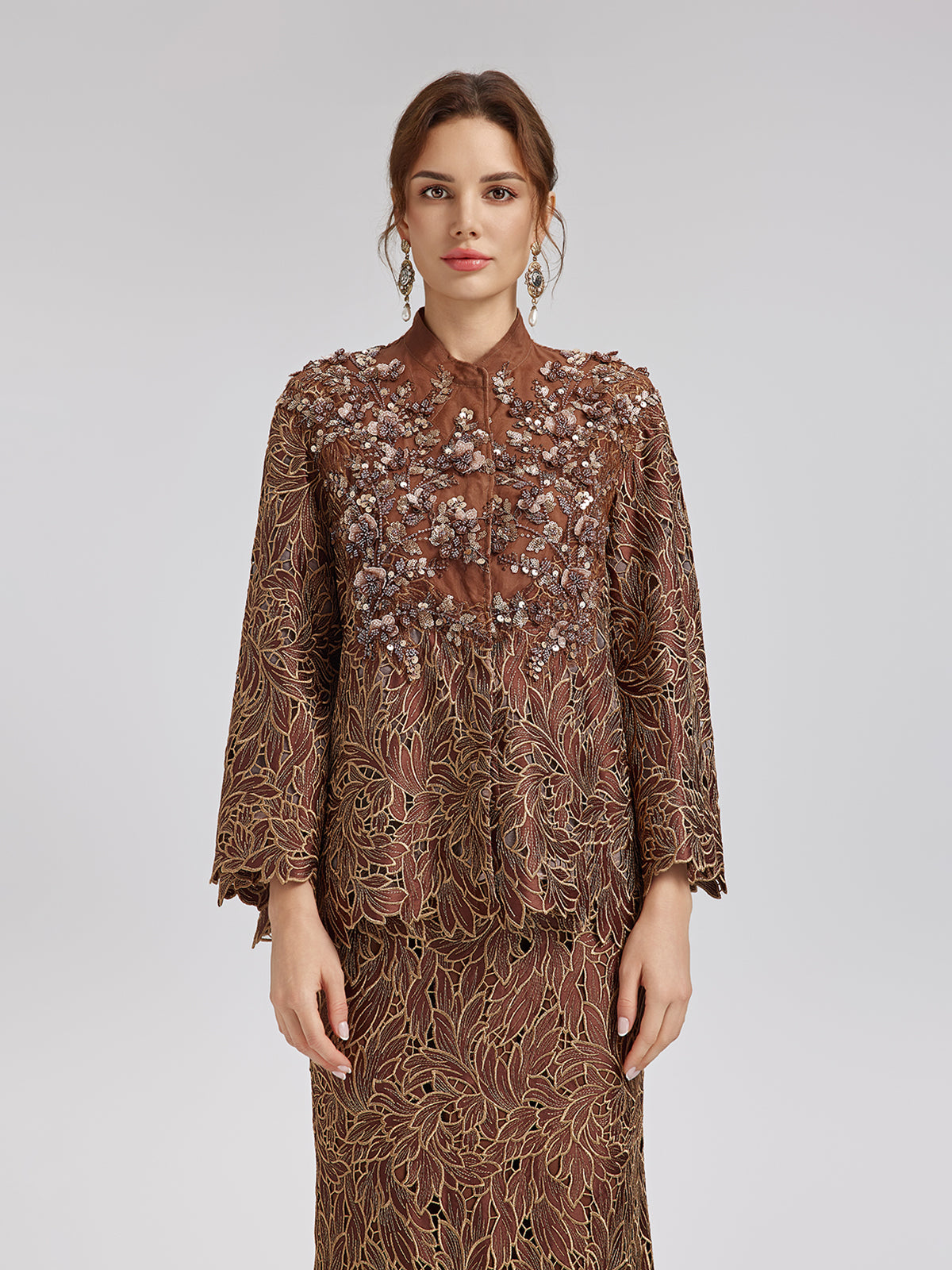 Özel Dantel İşlemeli Boncuklu Aplike Ceket