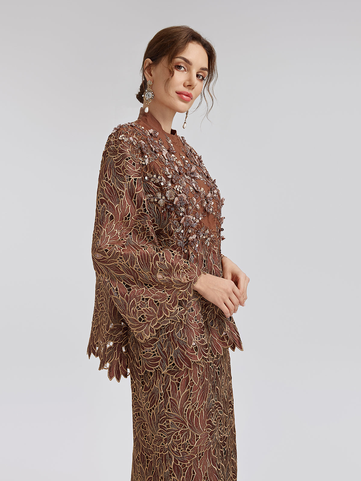 Özel Dantel İşlemeli Boncuklu Aplike Ceket