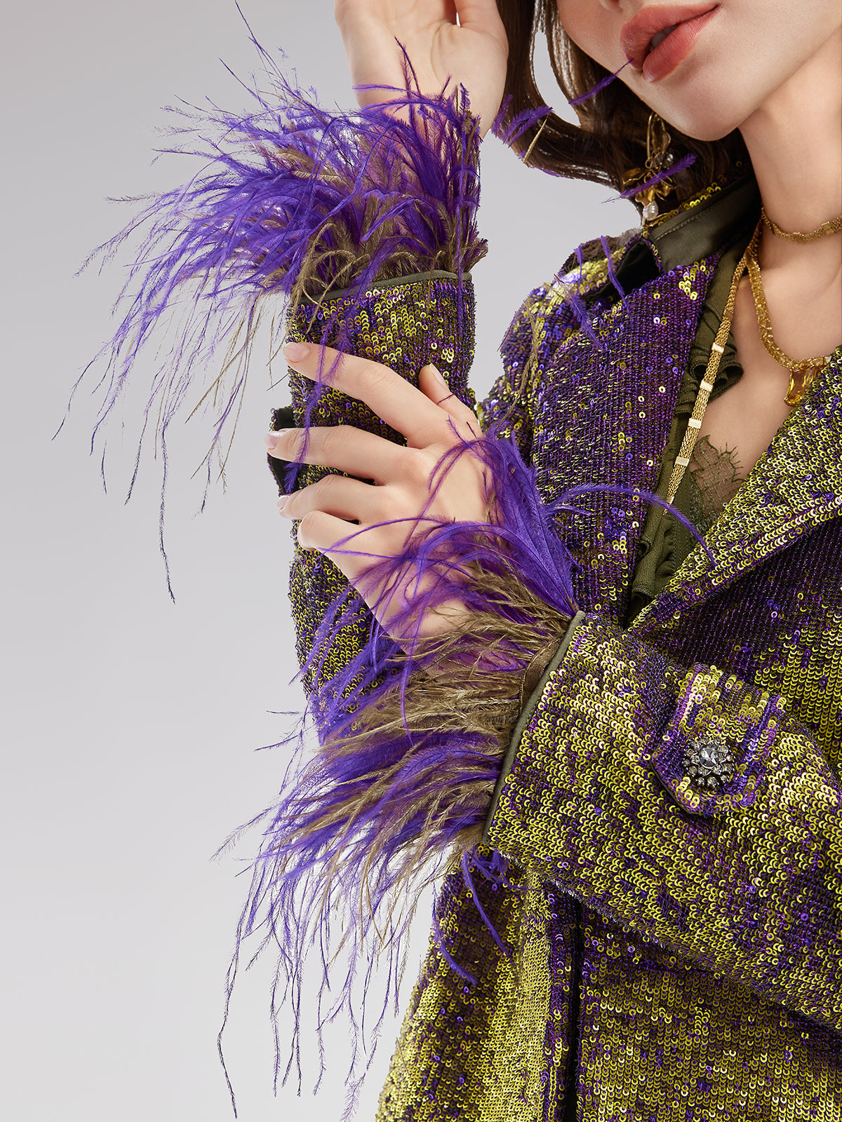 İki Renkli Pullu Devekuşu Tüyü Trençkot