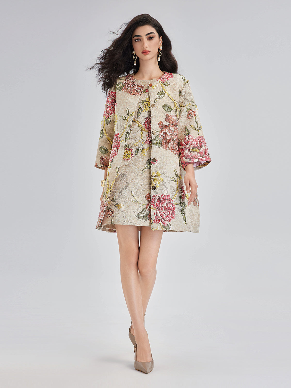 El İşlemesi Boncuklu Çiçekli Ceket