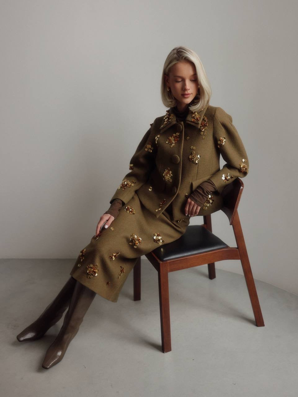 Altın Zeytin İşlemeli Takım