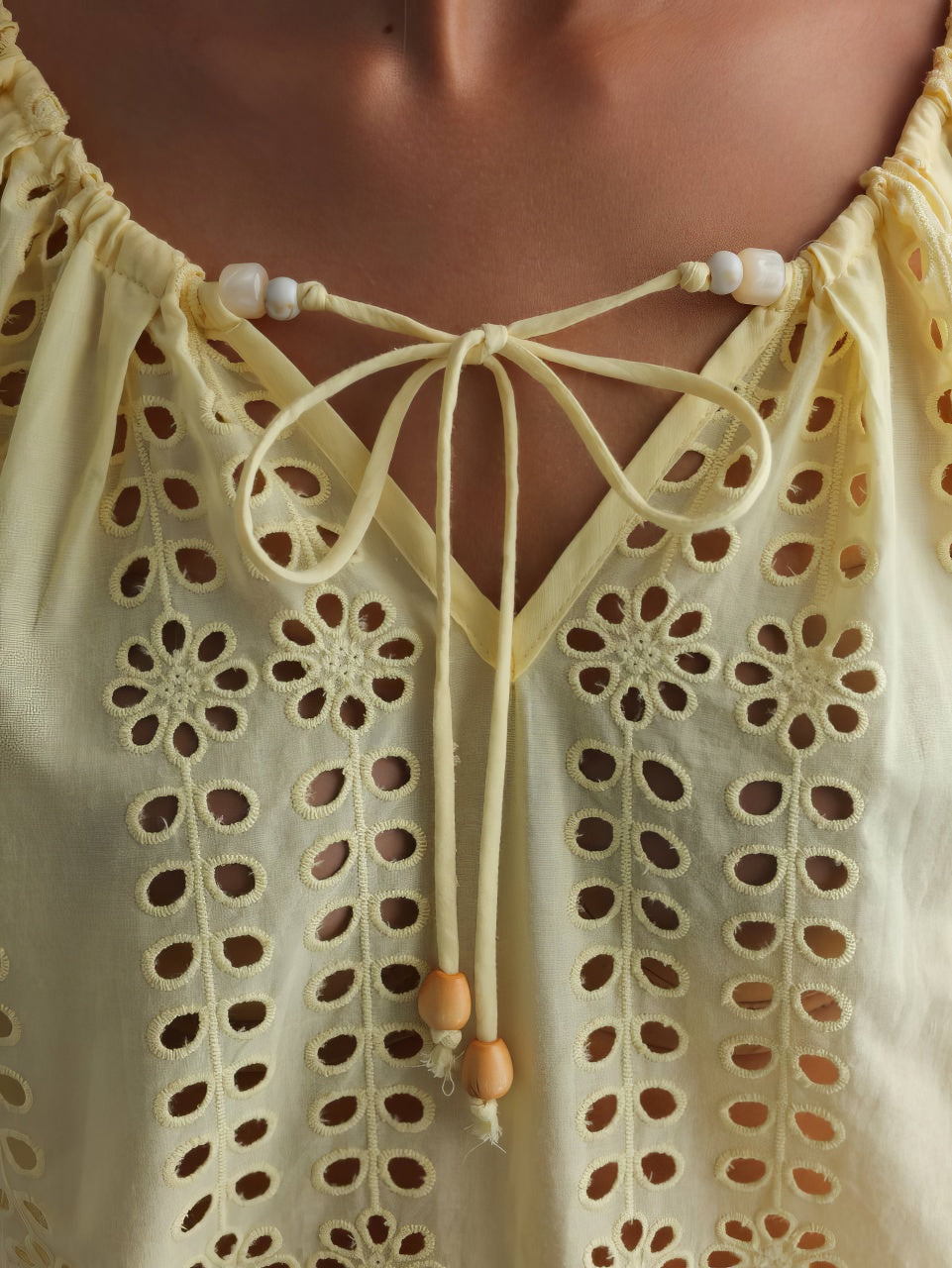 Dantel Işıltı Üst