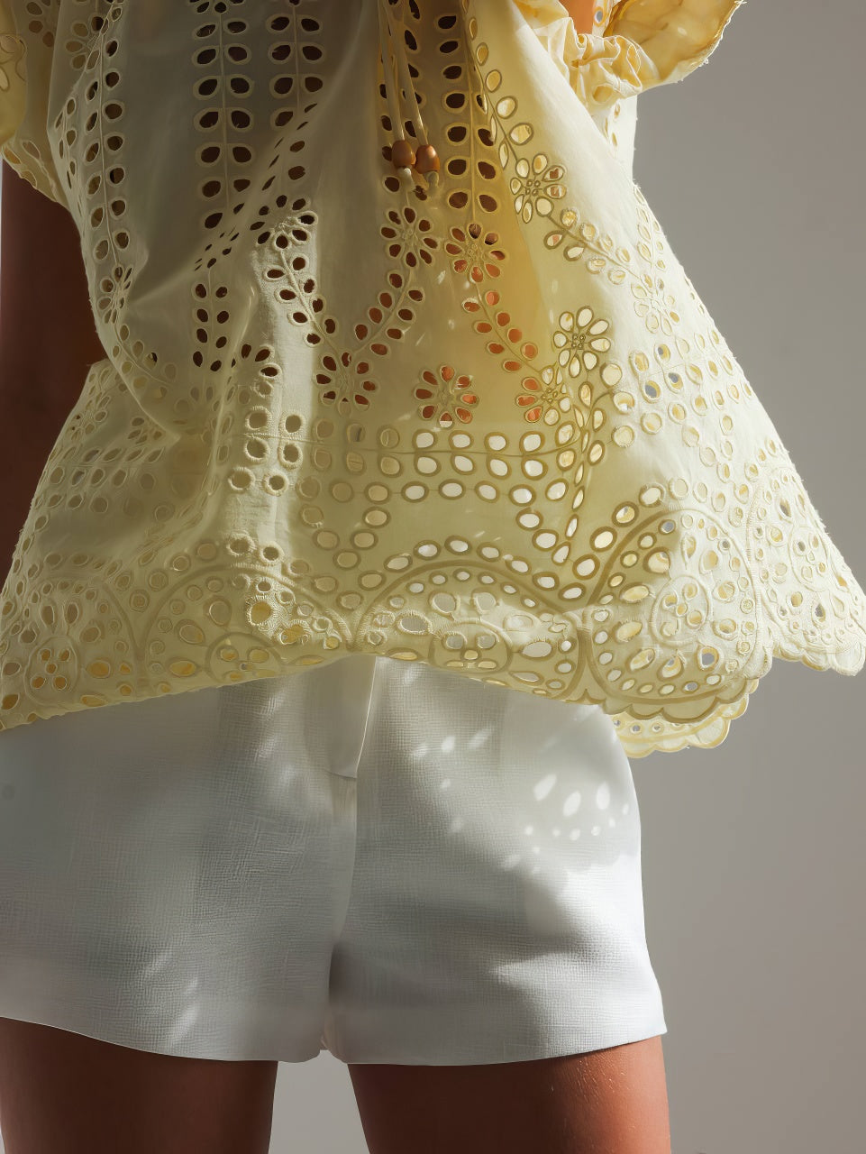 Dantel Işıltı Üst