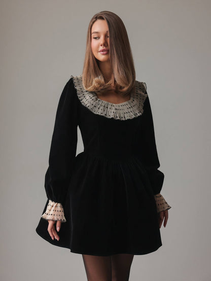 Eterik Zarafet Elbisesi