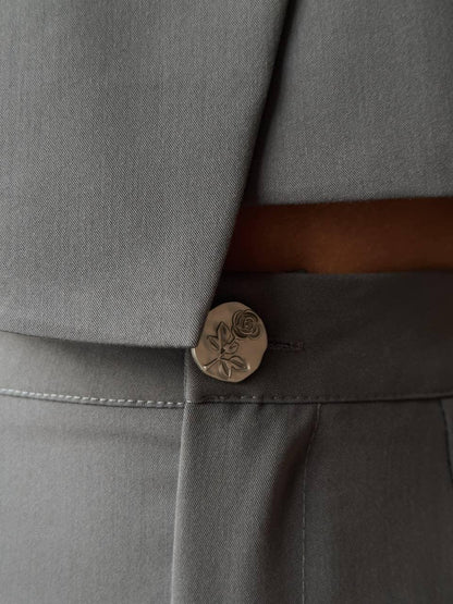 Zarif Gri Crop Ceket Takım